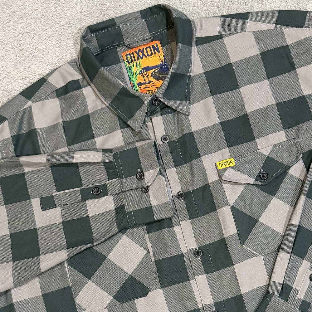 Dixxon Flannel Company The Beeline Men's 4XL Button Up Shirt Gray Buffalo Plaid